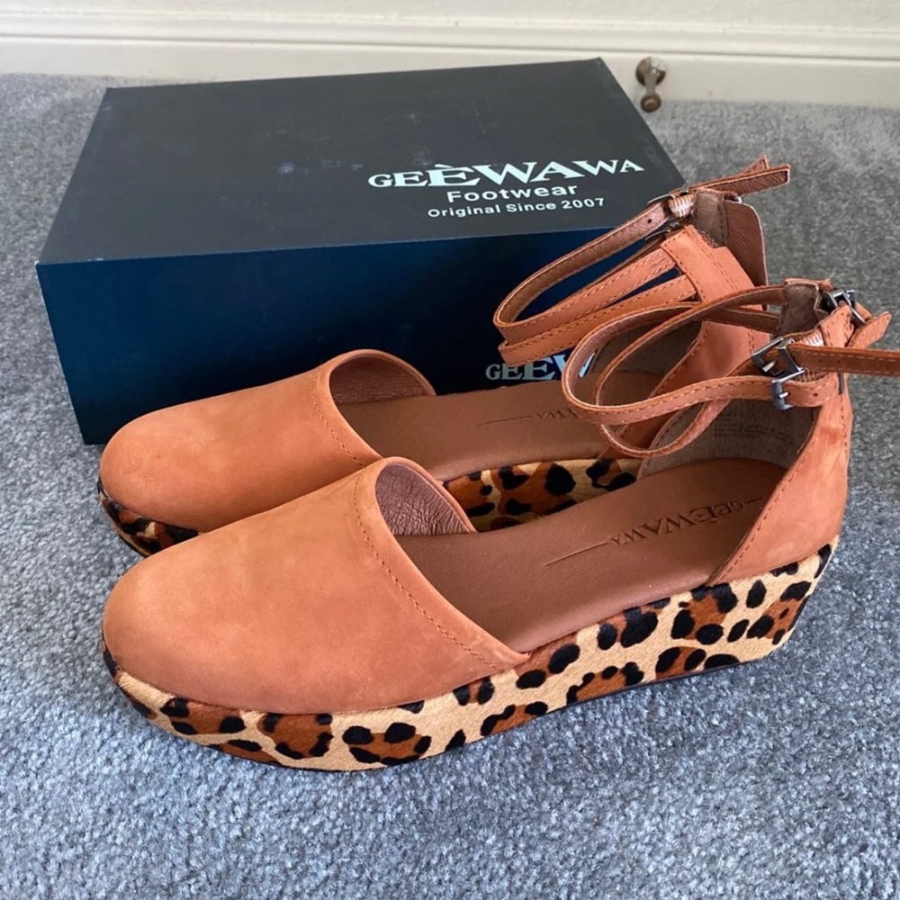 Gee WaWa Platform Wedges (Cheetah)